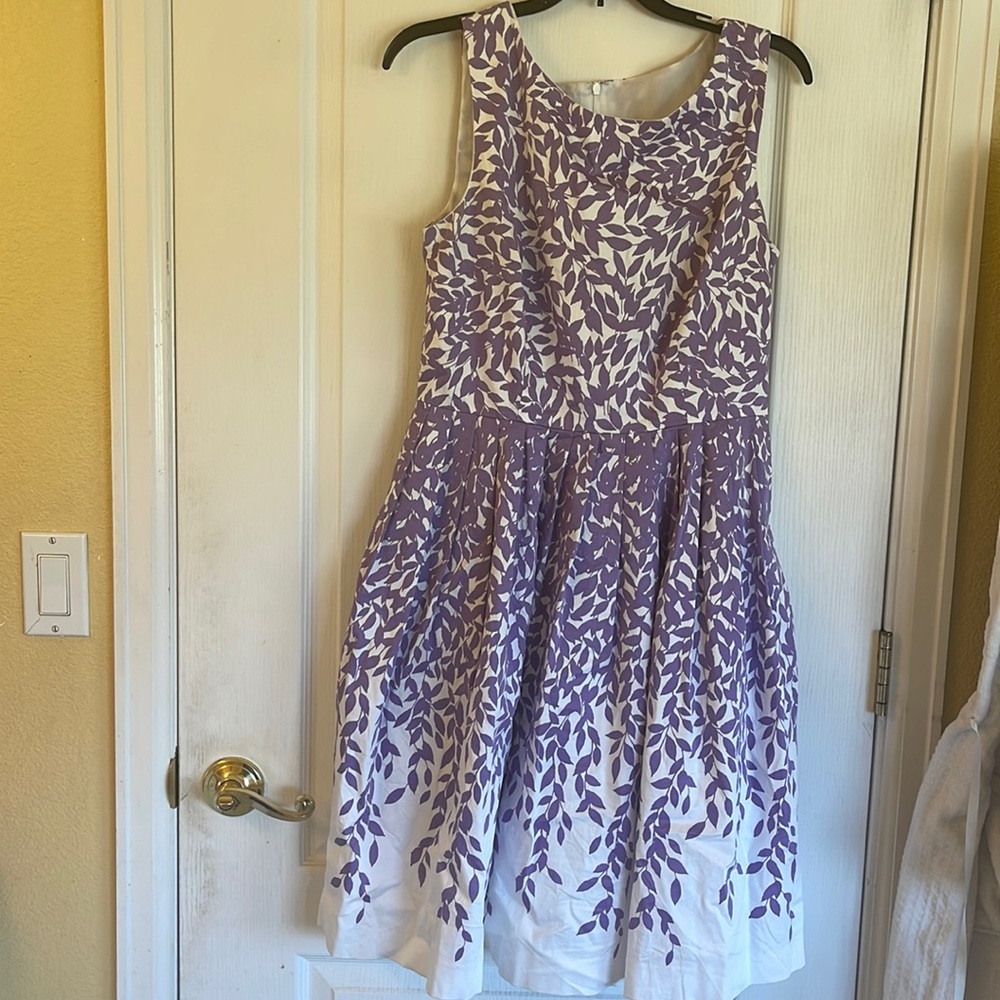 Beautiful Talbots lavender and white sleeveless dress